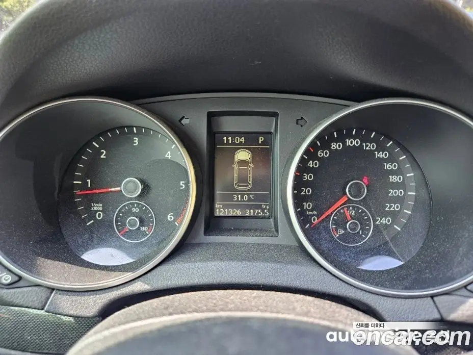 Volkswagen Golf 2012 2.0 автомат (гидро), фото 15 Volkswagen Golf 2012 2.0 автомат (гидро), фото 15