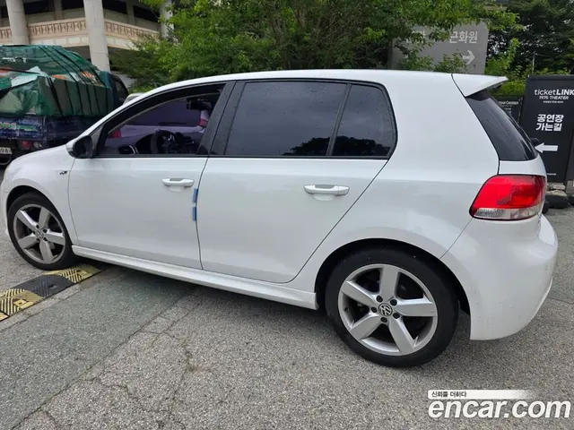 Volkswagen Golf 2012 2.0 автомат (гидро), миниатюра 3 Volkswagen Golf 2012 2.0 автомат (гидро), миниатюра 3
