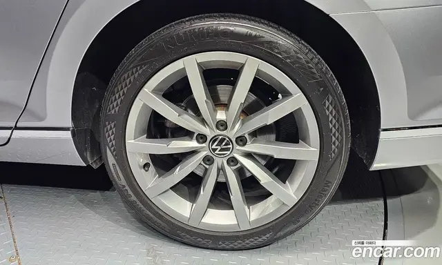 Volkswagen Passat 2022 2.0 автомат (гидро), миниатюра 5 Volkswagen Passat 2022 2.0 автомат (гидро), миниатюра 5