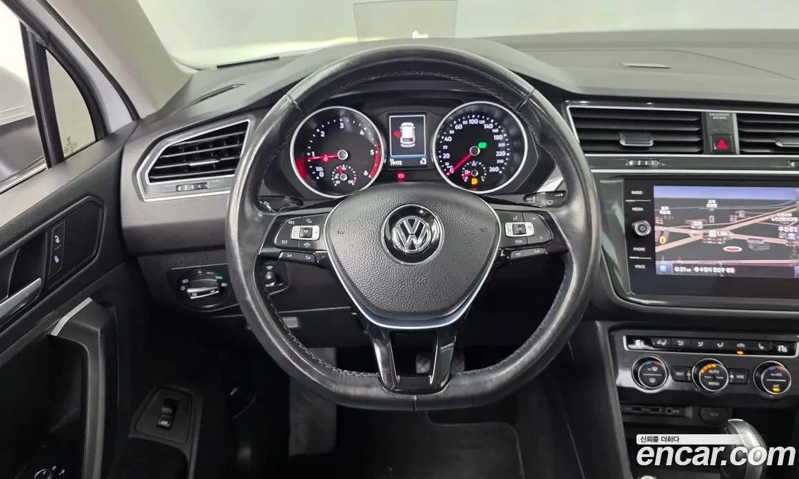 Volkswagen Tiguan 2019 2.0 автомат (гидро), фото 19 Volkswagen Tiguan 2019 2.0 автомат (гидро), фото 19