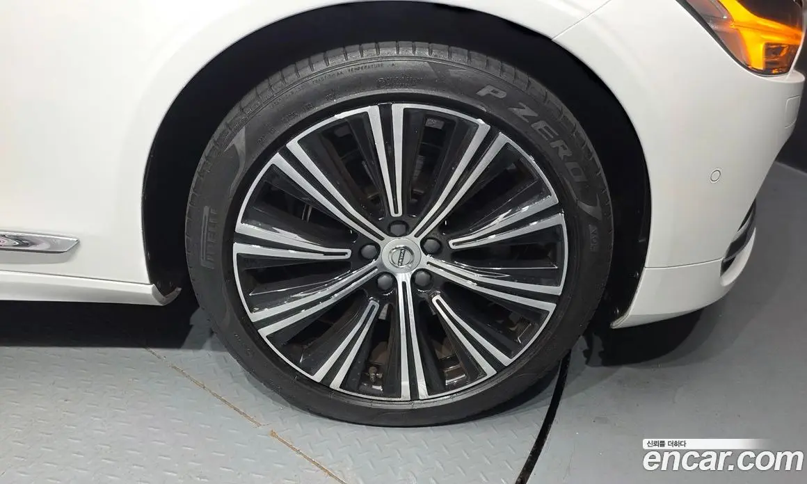 Volvo S90 2021 2.0 автомат (гидро), фото 6