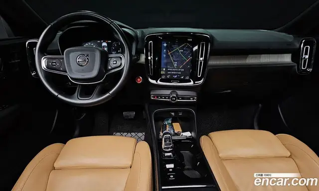 Volvo XC40 2019 2.0 автомат (гидро), миниатюра 10 Volvo XC40 2019 2.0 автомат (гидро), миниатюра 10
