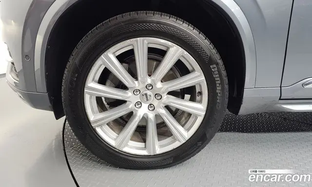 Volvo XC90 2018 2.0 автомат (гидро), миниатюра 5 Volvo XC90 2018 2.0 автомат (гидро), миниатюра 5