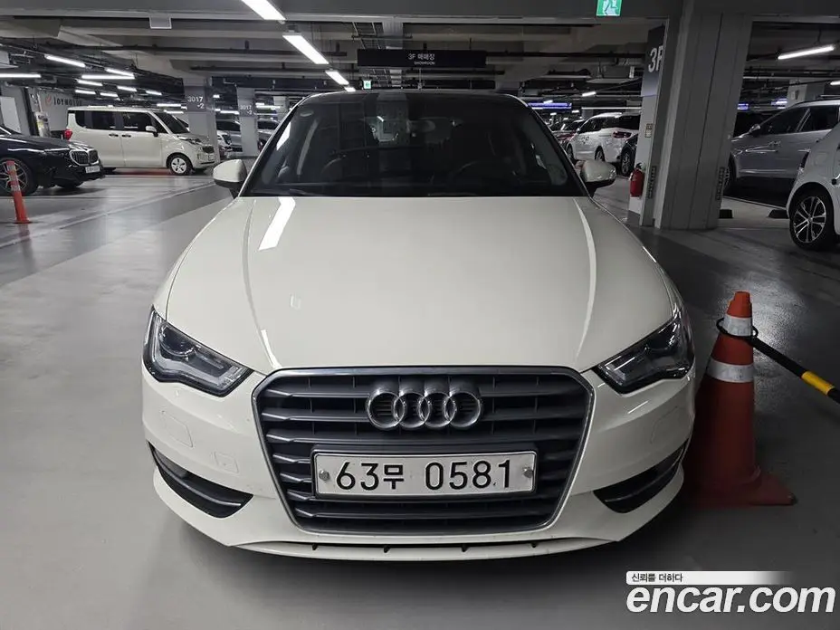 Audi A3 2015 1.6 автомат (гидро), фото 2 Audi A3 2015 1.6 автомат (гидро), фото 2