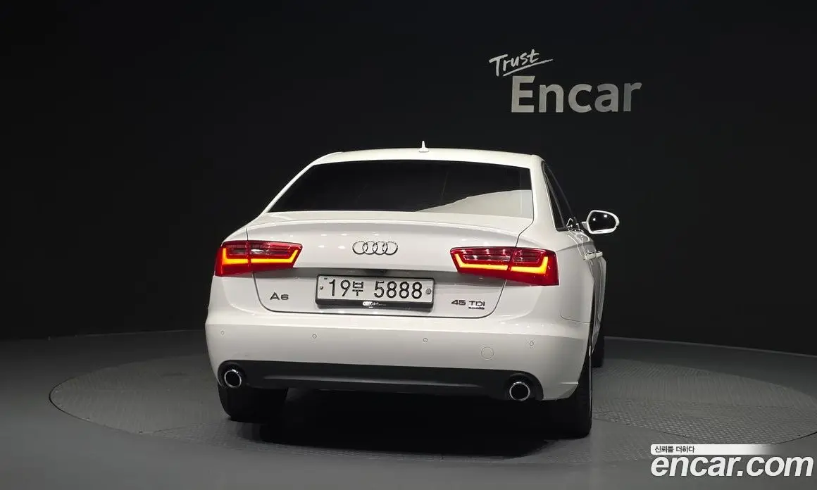 Audi A6 2014 3.0 автомат (гидро), фото 4
