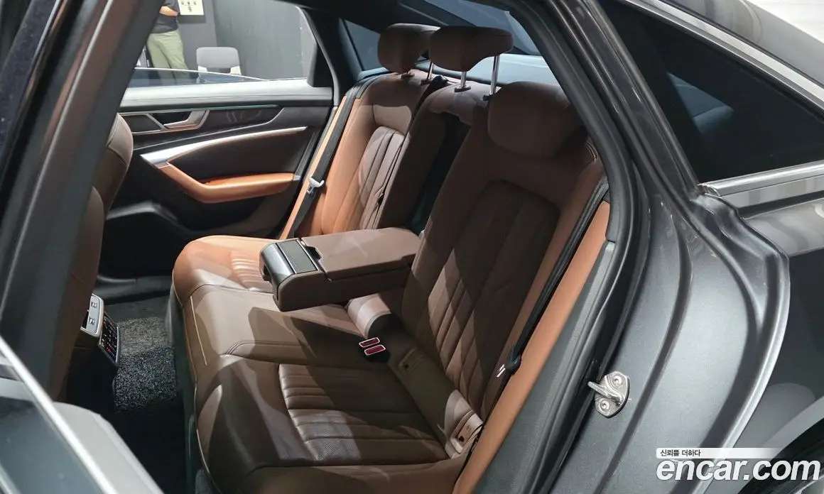 Audi A6 2021 2.0 автомат (гидро), фото 18 Audi A6 2021 2.0 автомат (гидро), фото 18
