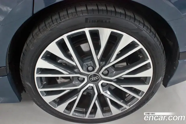 Audi A6 e-tron 2025 автомат (гидро), миниатюра 5 Audi A6 e-tron 2025 автомат (гидро), миниатюра 5