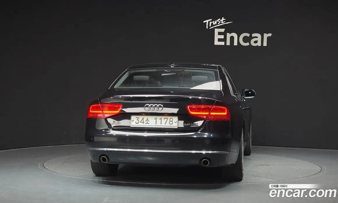 Audi A8 2011 3.0 автомат (гидро), фото 4 Audi A8 2011 3.0 автомат (гидро), фото 4