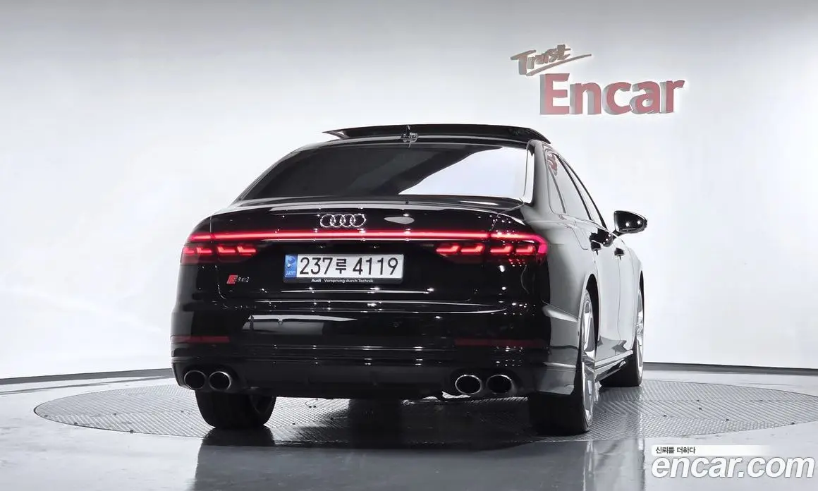 Audi S8 2020 4.0 автомат (гидро), фото 3 Audi S8 2020 4.0 автомат (гидро), фото 3