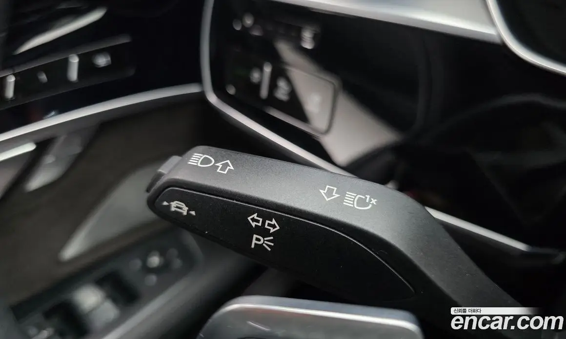 Audi S8 2020 4.0 автомат (гидро), фото 29 Audi S8 2020 4.0 автомат (гидро), фото 29