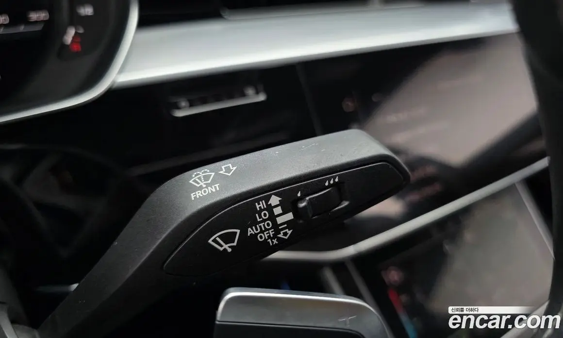 Audi S8 2020 4.0 автомат (гидро), фото 31 Audi S8 2020 4.0 автомат (гидро), фото 31
