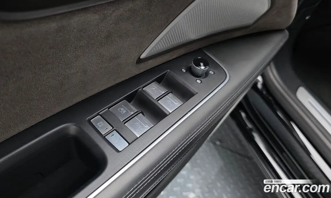Audi S8 2020 4.0 автомат (гидро), фото 32 Audi S8 2020 4.0 автомат (гидро), фото 32