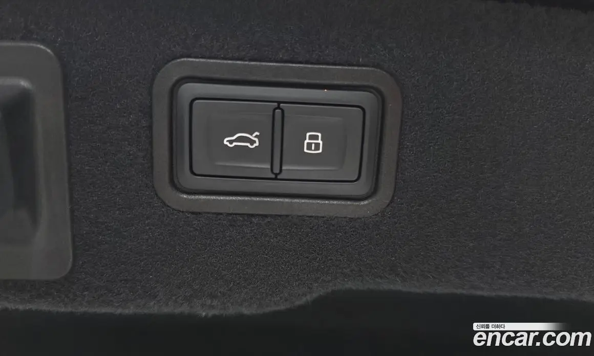 Audi S8 2020 4.0 автомат (гидро), фото 39 Audi S8 2020 4.0 автомат (гидро), фото 39