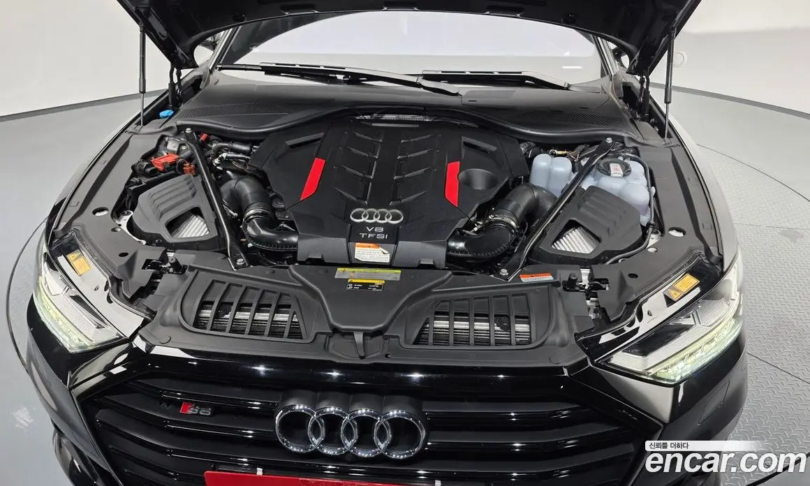Audi S8 2020 4.0 автомат (гидро), фото 5 Audi S8 2020 4.0 автомат (гидро), фото 5
