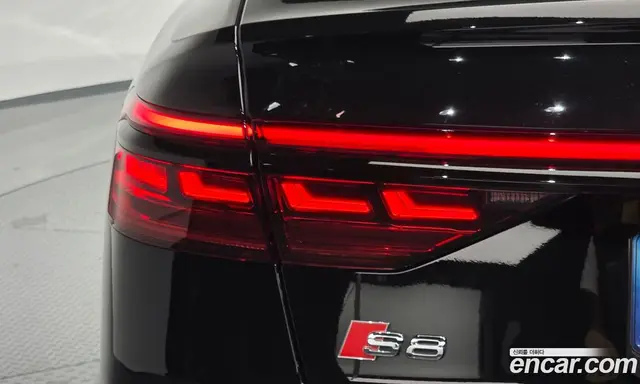 Audi S8 2020 4.0 автомат (гидро), миниатюра 8 Audi S8 2020 4.0 автомат (гидро), миниатюра 8