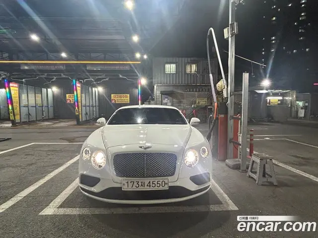 Bentley Continental 2016 4.0 автомат (гидро), миниатюра 1
