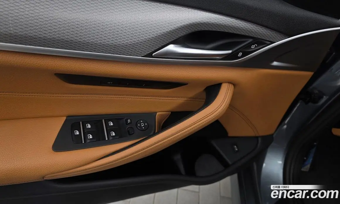 BMW 5 серия 2017 2.0 автомат (гидро), фото 27 BMW 5 серия 2017 2.0 автомат (гидро), фото 27