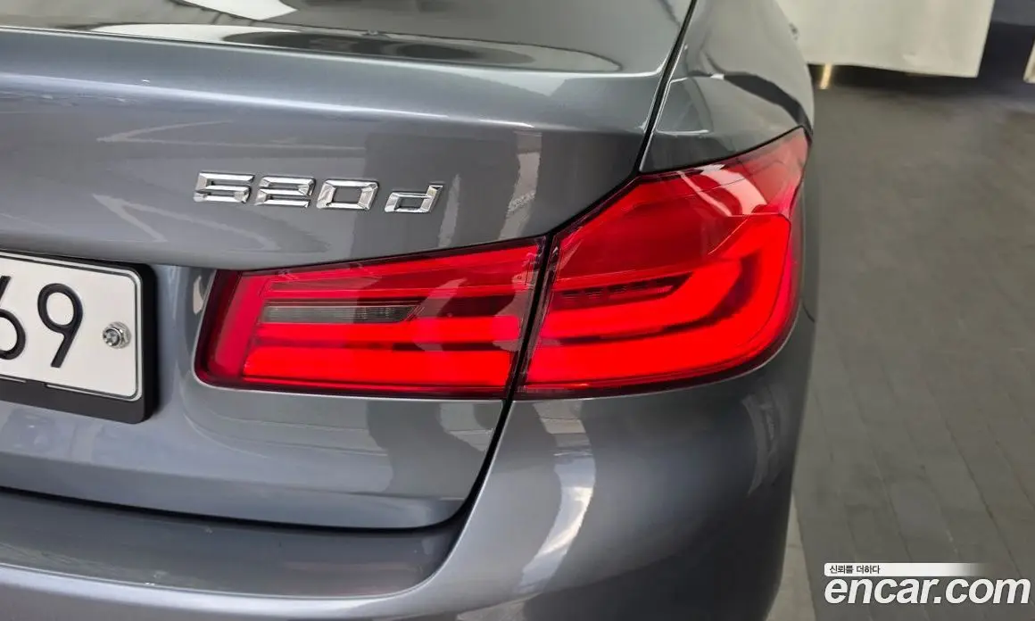 BMW 5 серия 2017 2.0 автомат (гидро), фото 9 BMW 5 серия 2017 2.0 автомат (гидро), фото 9