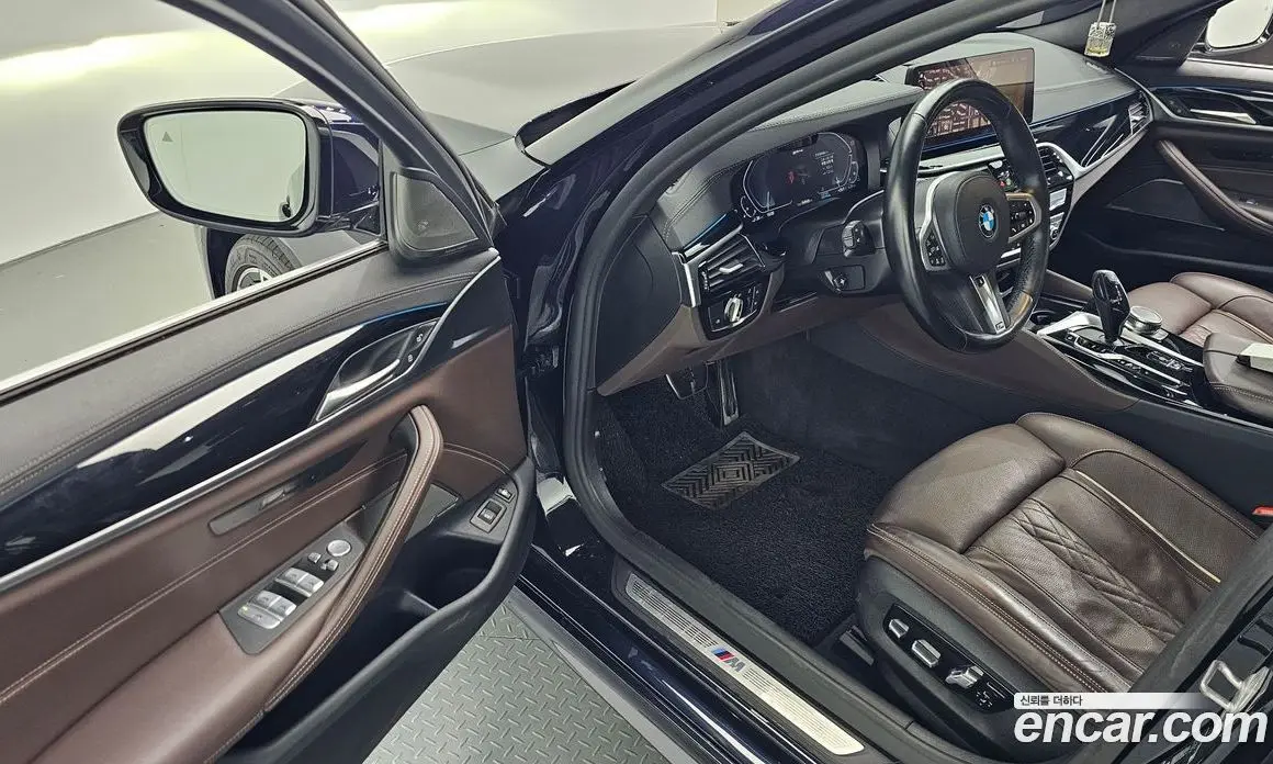 BMW 5 серия 2021 2.0 автомат (гидро), фото 13