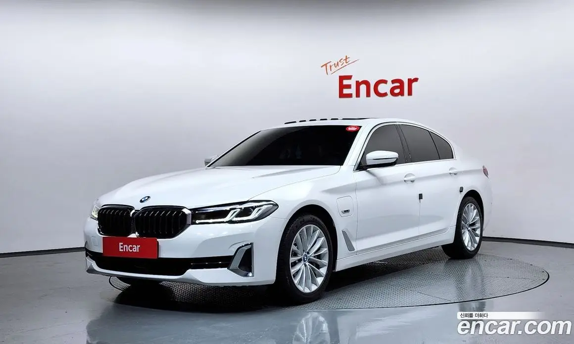 BMW 5 серия 2022 2.0 автомат (гидро), фото 1 BMW 5 серия 2022 2.0 автомат (гидро), фото 1