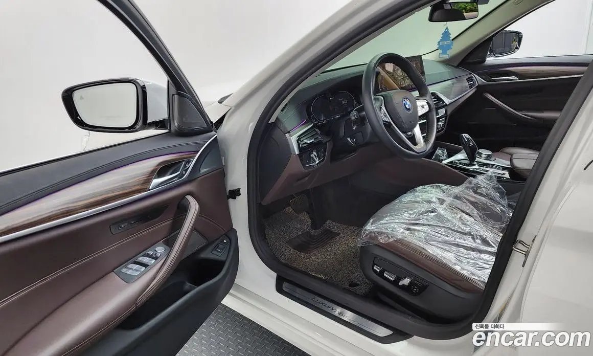 BMW 5 серия 2022 2.0 автомат (гидро), фото 13 BMW 5 серия 2022 2.0 автомат (гидро), фото 13