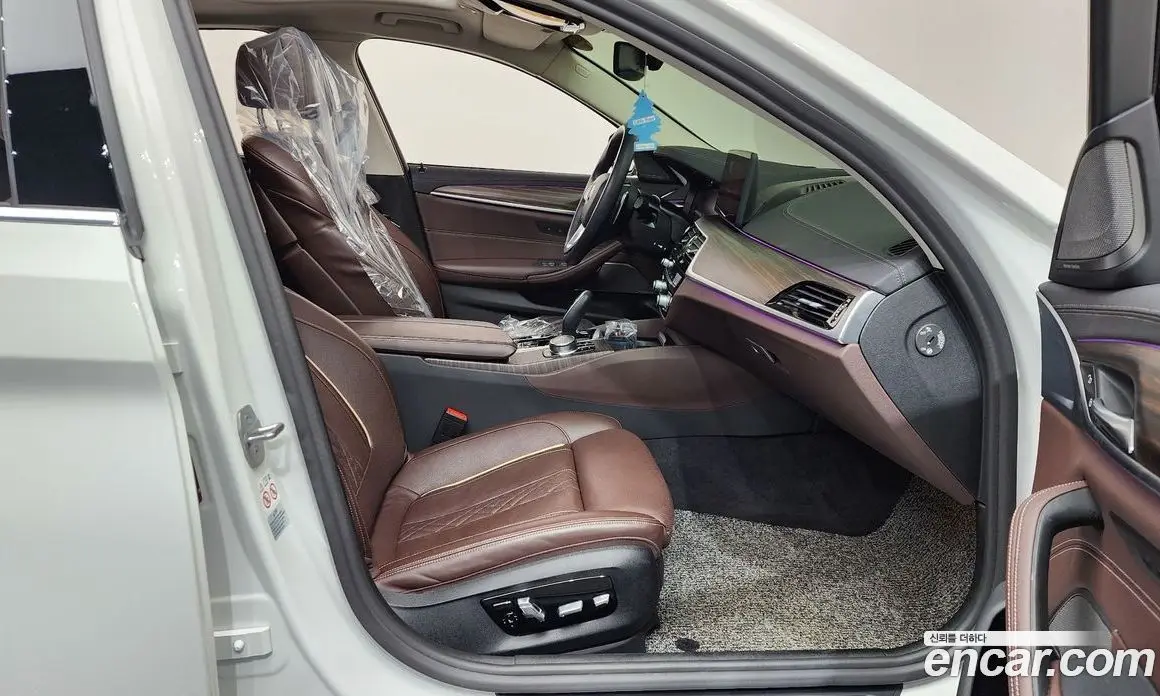 BMW 5 серия 2022 2.0 автомат (гидро), фото 16 BMW 5 серия 2022 2.0 автомат (гидро), фото 16