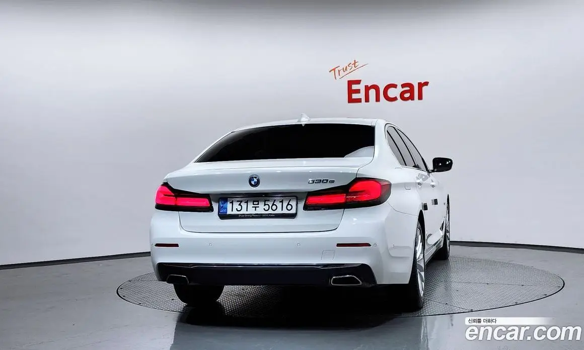 BMW 5 серия 2022 2.0 автомат (гидро), фото 4 BMW 5 серия 2022 2.0 автомат (гидро), фото 4