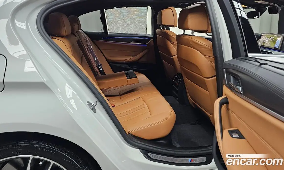 BMW 5 серия 2023 2.0 автомат (гидро), фото 17 BMW 5 серия 2023 2.0 автомат (гидро), фото 17