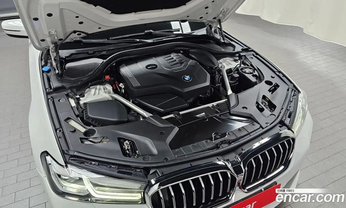 BMW 5 серия 2023 2.0 автомат (гидро), фото 6 BMW 5 серия 2023 2.0 автомат (гидро), фото 6