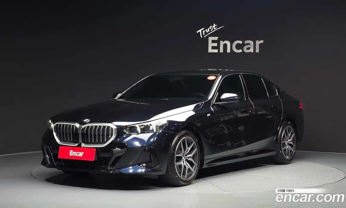 BMW 5 серия 2024 2.0 автомат (гидро), фото 1 BMW 5 серия 2024 2.0 автомат (гидро), фото 1