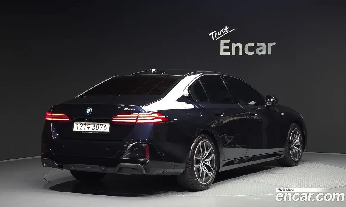 BMW 5 серия 2024 2.0 автомат (гидро), фото 2 BMW 5 серия 2024 2.0 автомат (гидро), фото 2