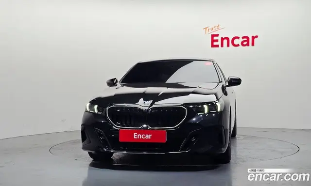 BMW 5 серия 2025 2.0 автомат (гидро), миниатюра 3 BMW 5 серия 2025 2.0 автомат (гидро), миниатюра 3