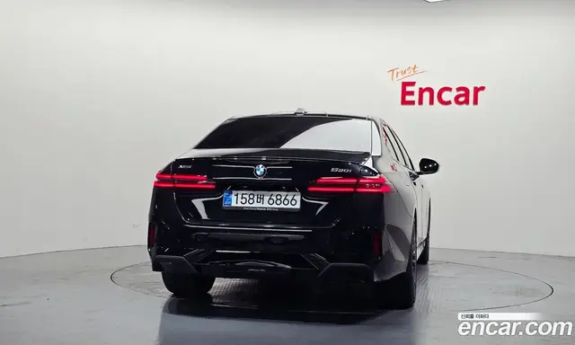 BMW 5 серия 2025 2.0 автомат (гидро), миниатюра 4 BMW 5 серия 2025 2.0 автомат (гидро), миниатюра 4