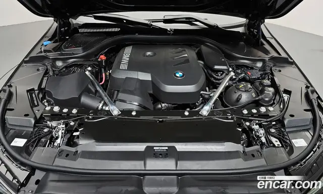 BMW 5 серия 2025 2.0 автомат (гидро), миниатюра 6 BMW 5 серия 2025 2.0 автомат (гидро), миниатюра 6