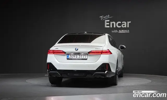 BMW 5 серия 2025 2.0 автомат (гидро), миниатюра 4 BMW 5 серия 2025 2.0 автомат (гидро), миниатюра 4