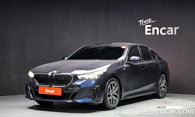 BMW 5 серия, 2025, 17 044 км