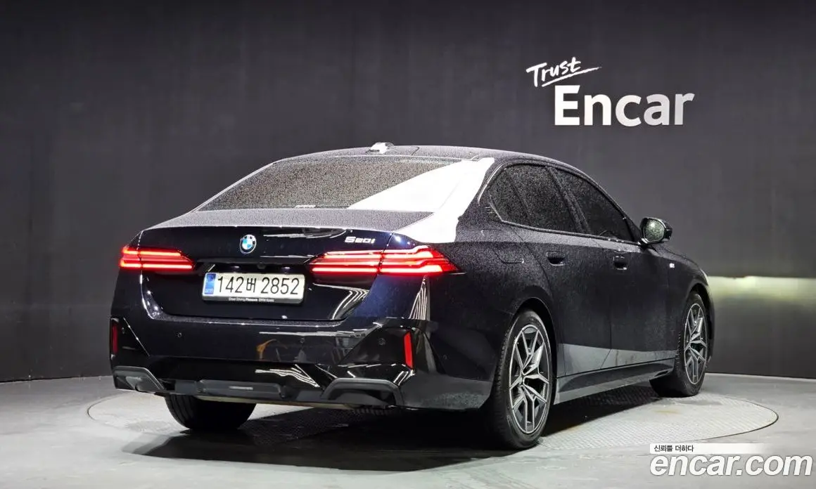 BMW 5 серия 2025 2.0 автомат (гидро), фото 2 BMW 5 серия 2025 2.0 автомат (гидро), фото 2