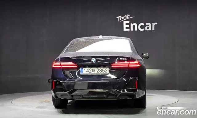 BMW 5 серия 2025 2.0 автомат (гидро), миниатюра 4 BMW 5 серия 2025 2.0 автомат (гидро), миниатюра 4