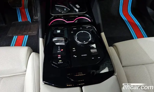 BMW 5 серия 2025 2.0 автомат (гидро), миниатюра 9 BMW 5 серия 2025 2.0 автомат (гидро), миниатюра 9