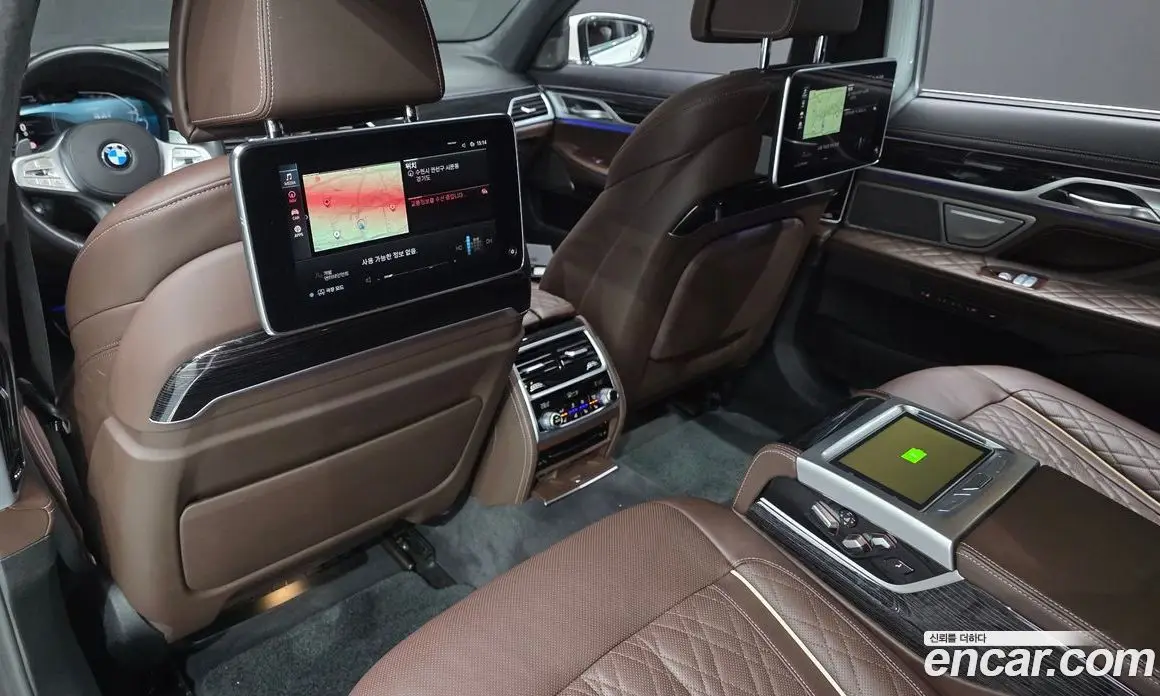 BMW 7 серия 2021 3.0 автомат (гидро), фото 18