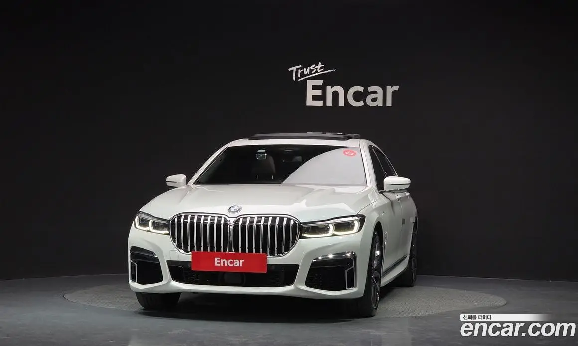 BMW 7 серия 2021 3.0 автомат (гидро), фото 3