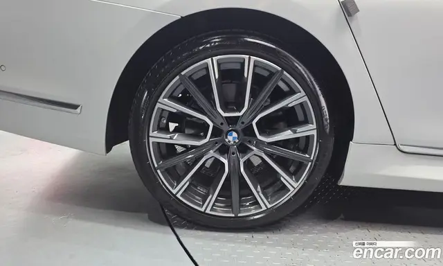 BMW 7 серия 2021 3.0 автомат (гидро), миниатюра 5
