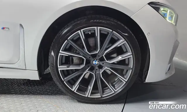 BMW 7 серия 2021 3.0 автомат (гидро), миниатюра 7