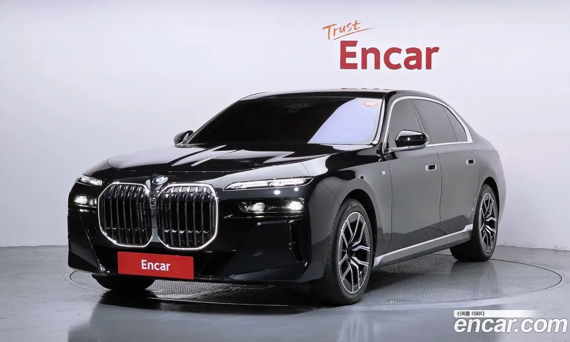 BMW 7 серия 2024 3.0 автомат (гидро), фото 1 BMW 7 серия 2024 3.0 автомат (гидро), фото 1
