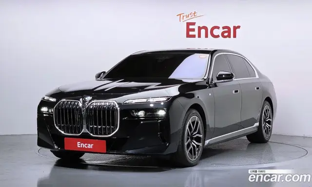 BMW 7 серия, 2024, 26 228 км