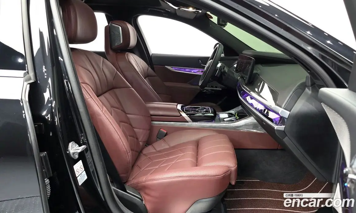 BMW 7 серия 2024 3.0 автомат (гидро), фото 16 BMW 7 серия 2024 3.0 автомат (гидро), фото 16