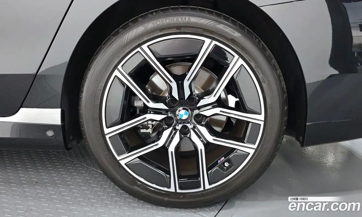 BMW 7 серия 2024 3.0 автомат (гидро), фото 7 BMW 7 серия 2024 3.0 автомат (гидро), фото 7