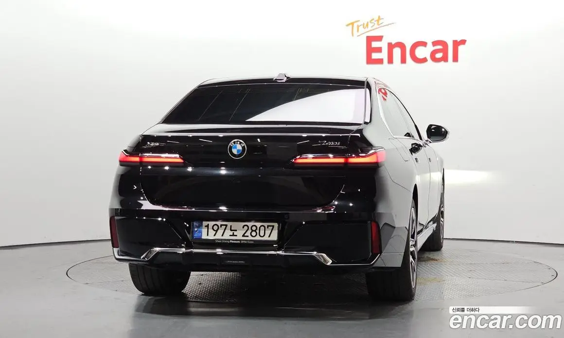 BMW 7 серия 2024 3.0 автомат (гидро), фото 4 BMW 7 серия 2024 3.0 автомат (гидро), фото 4