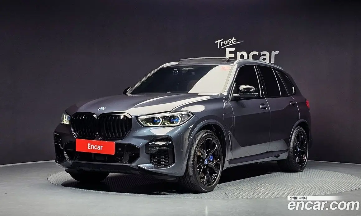 BMW X5 2022 3.0 автомат (гидро), фото 1 BMW X5 2022 3.0 автомат (гидро), фото 1