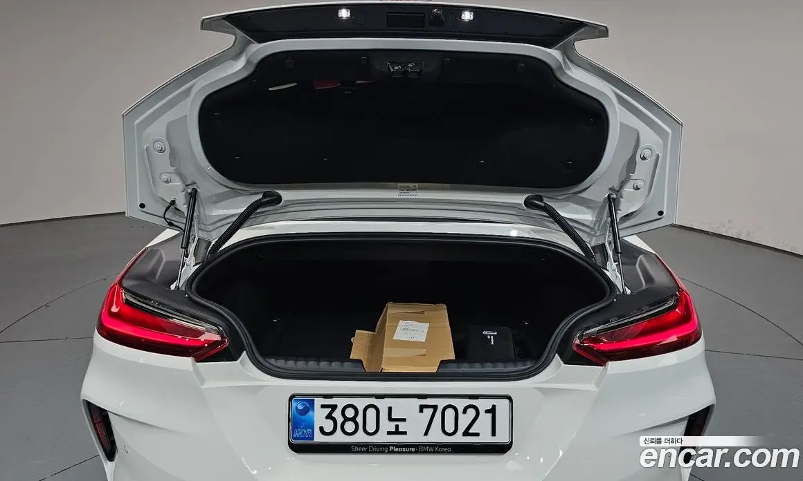 BMW Z4 2025 2.0 автомат (гидро), фото 25 BMW Z4 2025 2.0 автомат (гидро), фото 25